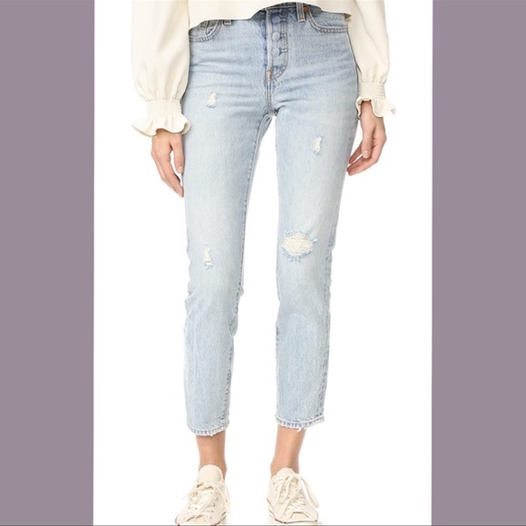 HOST PICK Levi’s Wedgie Fit Icon Selvedge in Desert Delta - Picture 2 of 11